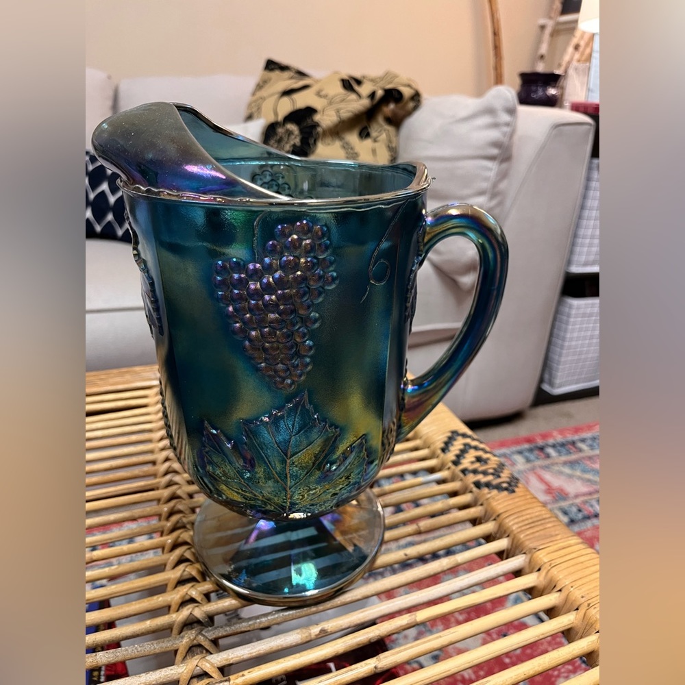 Vintage glass pitcher/vase
